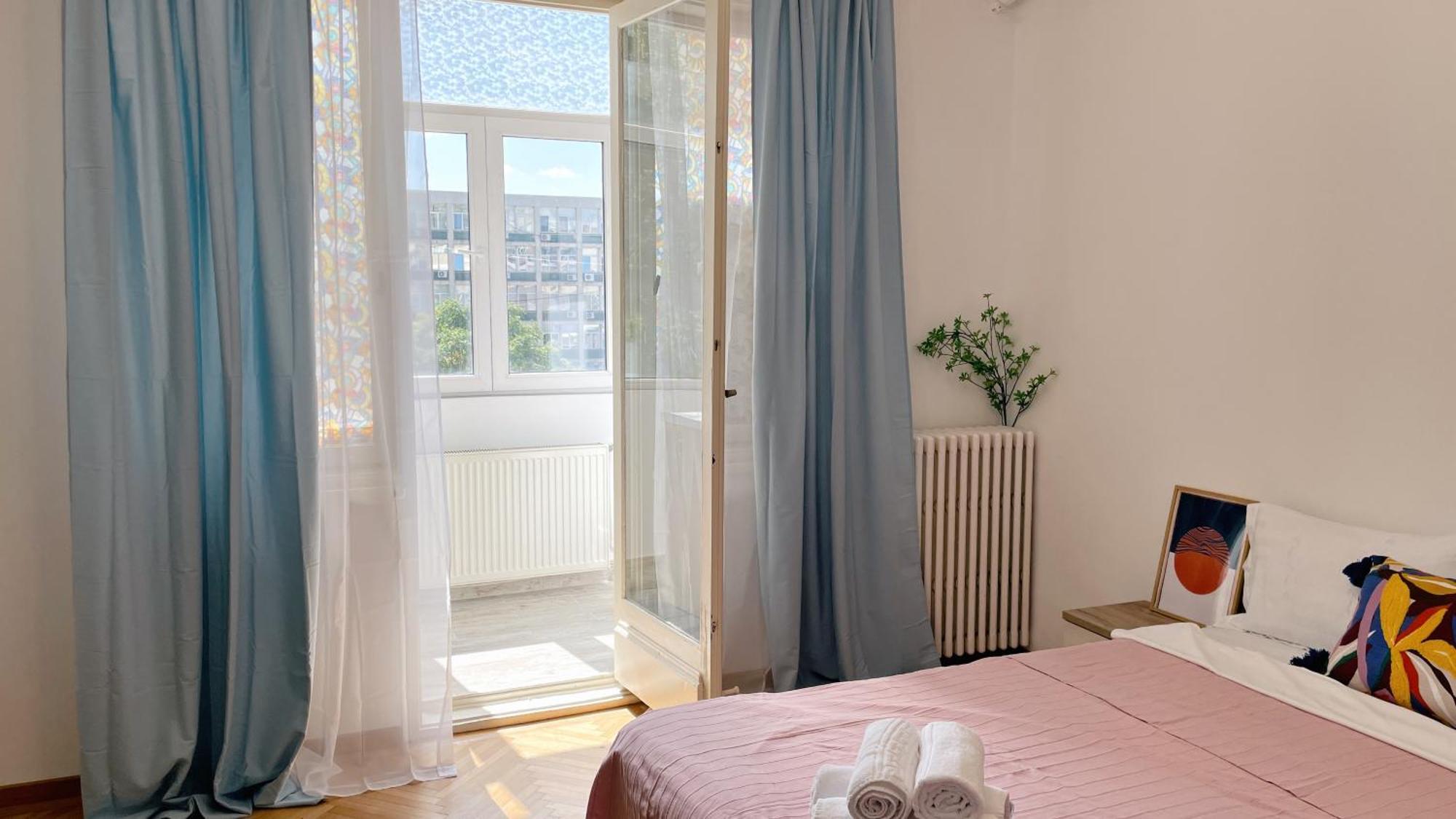 בוקרשט Pinkfluid - Charming Studio In Prime Location מראה חיצוני תמונה